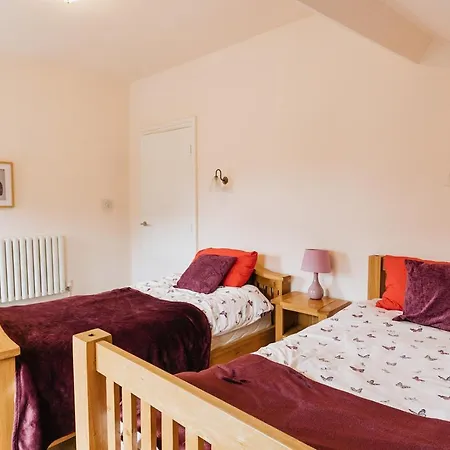 Barwick - Spacious 2 Bed With 2 Floors Located In Scarborough, Great For Family Trips! Apartament *